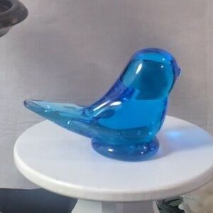 Vintage Leo Ward Glass Bird 2 3/4" Tall; 4" Long; 1 3/4" Base Signed W Ward 1991